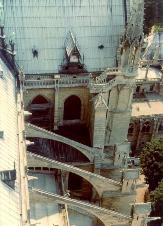 ../../../../_images/buttress1.jpg